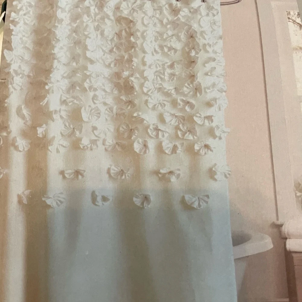 ⚡️ FLASH - Ivory Lush shower curtain